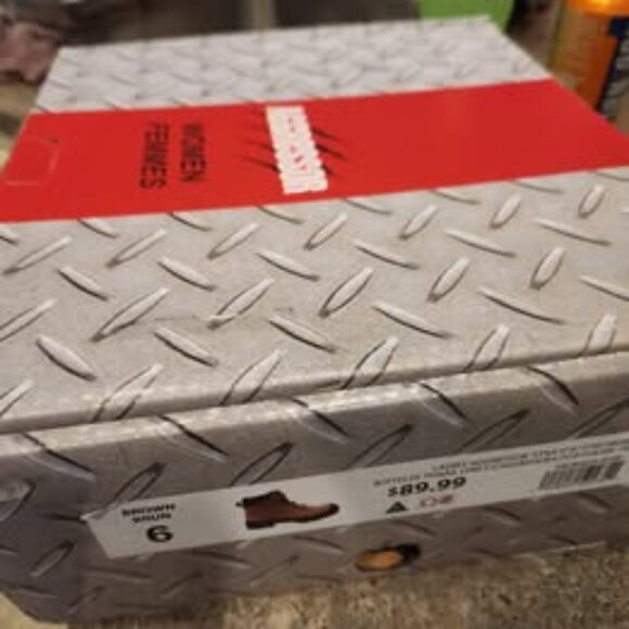 Aggressor CSA Approved 6 inch ladies work boots - Picture 2 of 2